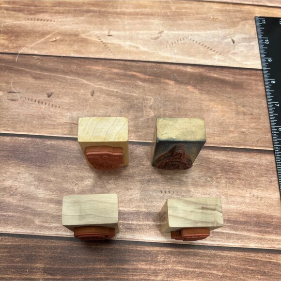 LOT OF 4 SUGARLOAF WOOD RUBBER STAMPS HOLIDAY THEMED PUPPY MITTEN TOY SOLDIER - Picture 4 of 6